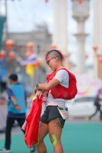 BIB: 101
                            <button type="button" onclick="openModal(21762656)" class="btn btn-primary btn-sm float-right btn-popup" data-toggle="modal" data-target=".modal-high-quality">
                        <i class="fas fa-shopping-cart"></i> Add to Cart
                    </button>
                                            <button type="button" onclick="isThisMe(21762656, true)" class="btn btn-success btn-sm float-right btn-popup btn-isme hidden" data-toggle="tooltip" data-placement="bottom" title="นี่คือรูปของคุณใช่ไหม คลิกที่นี่เพื่อเอาเข้าอัลบั้ม">
                        <i class="fas fa-plus"></i> Add to album
                    </button>
                    <button type="button" onclick="isThisMe(21762656, false)" class="btn btn-warning btn-sm float-right btn-popup btn-isnotme hidden">
                        <i class="fas fa-ban"></i> Remove from album
                    </button>